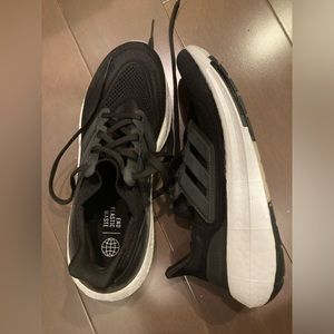 Adidas Ultraboost Light Running Shoes 🏅👟💨💨